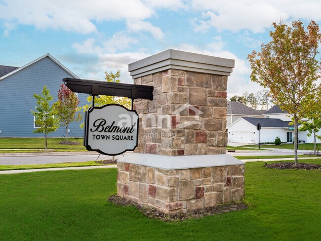 Building Photo - 2341 Cove Ct