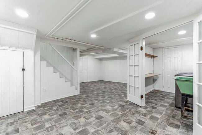 Building Photo - 4003 N Glebe Rd