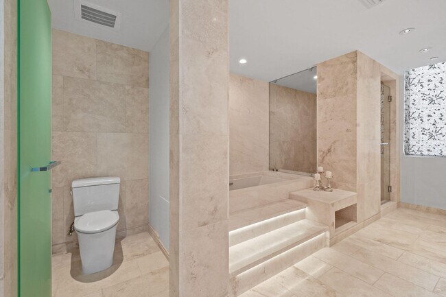 Building Photo - 3550 S Ocean Blvd