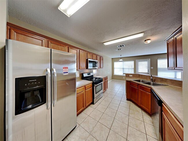 Building Photo - 2617 Las Cruces Cir