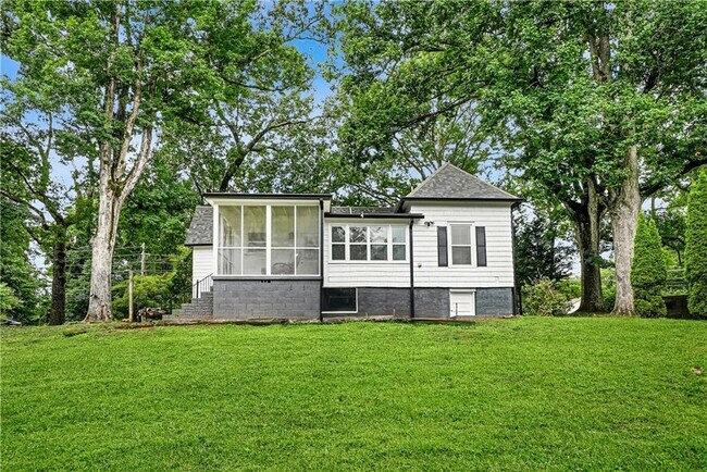 Building Photo - 5383 Tilly Mill Rd