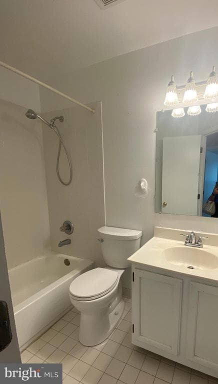 Building Photo - 16356 Columbus Ave