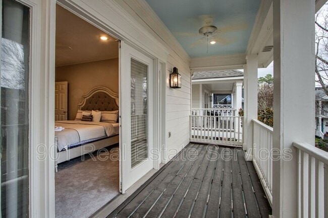 Building Photo - 1018 Harbor Bend Cir