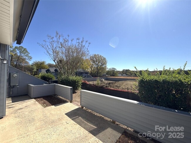 Building Photo - 11537 Turn Stone Ct