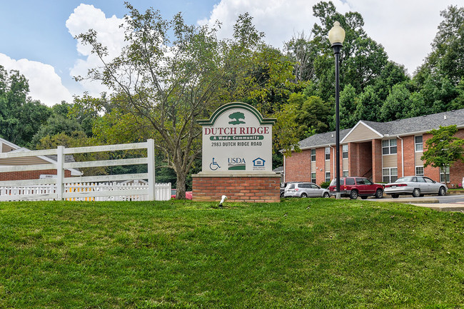 Building Photo - Dutch Ridge