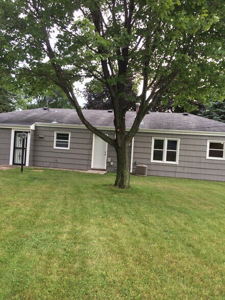 back of home - 1612 E 88th St