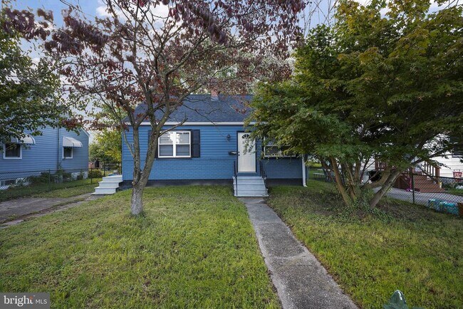 Building Photo - 821 S Woodlynn Rd