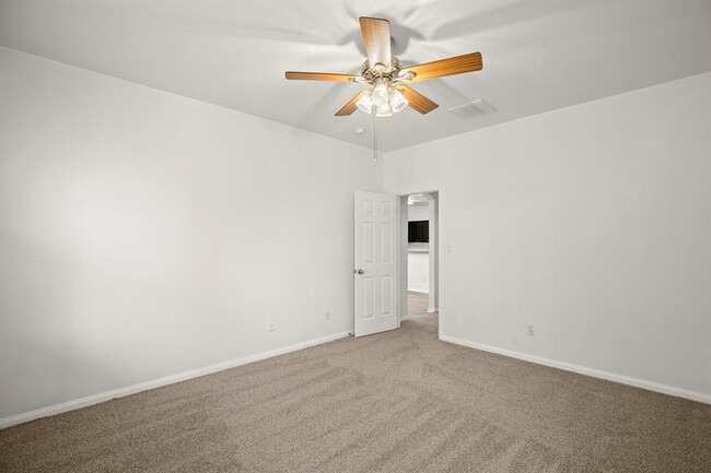 Building Photo - 1300 Estival Dr