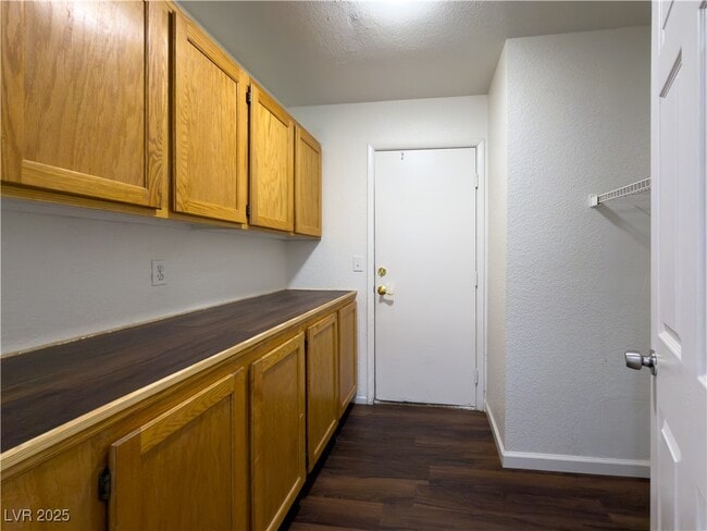 Building Photo - 1320 Pacific Terrace Dr