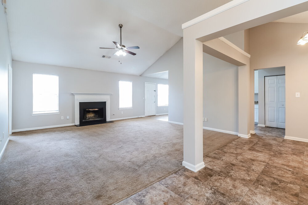 Building Photo - 4935 River Overlook Way