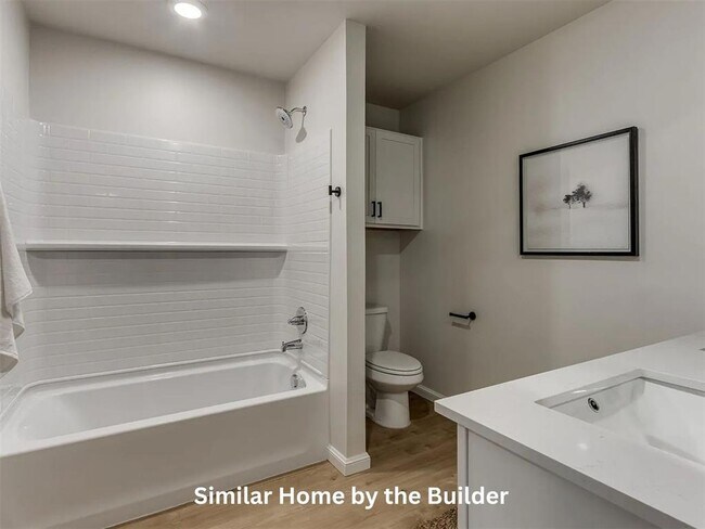 Building Photo - 19608 Horseshoe Ave