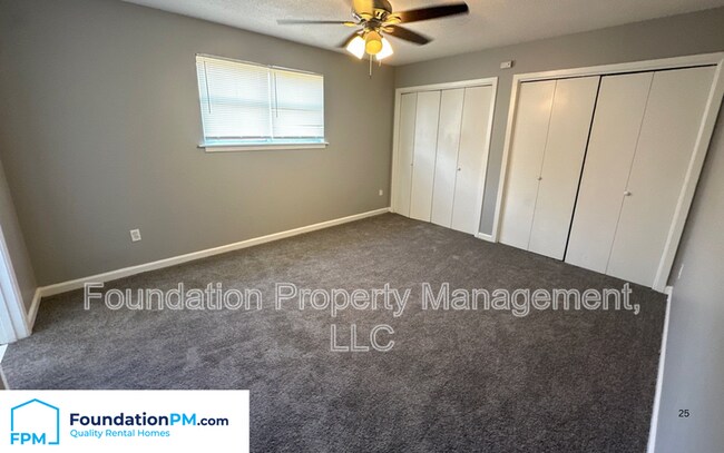 Building Photo - 3366 Eastport Cove