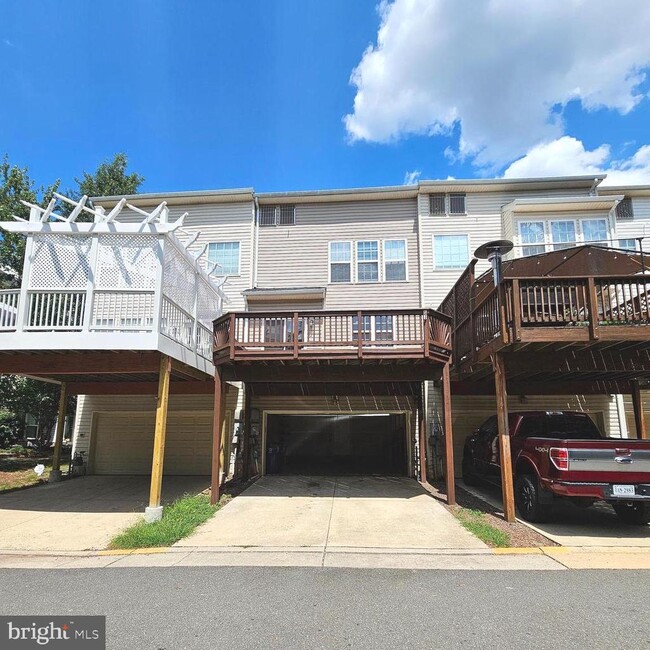 Building Photo - 20992 Kittanning Ln