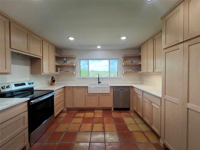 Building Photo - 5105 Circle Ridge Dr W