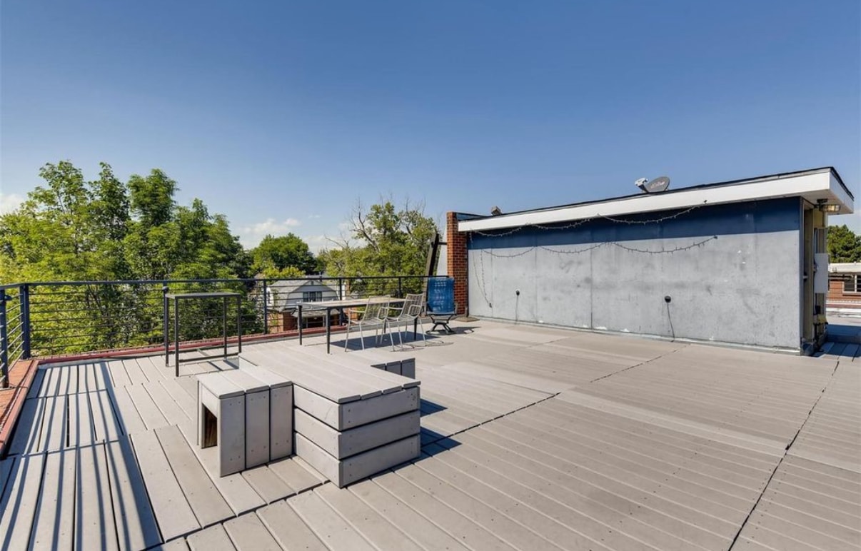 Rooftop community hang - 188 S Logan St