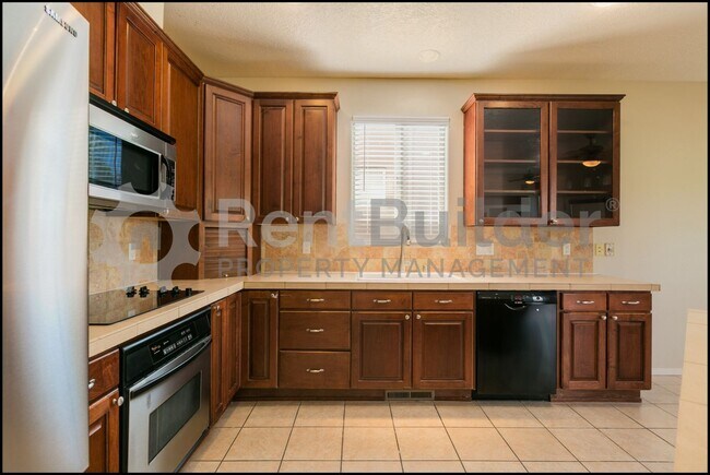 Building Photo - CALL US TODAY AT (505) 808-6467 TO SCHEDUL...