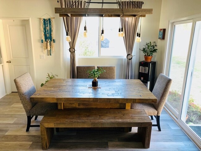 Building Photo - 44127 Chaparral Dr