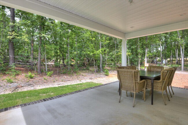 Building Photo - 272 Old Barnwell Rd