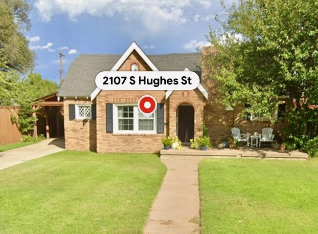 Building Photo - 2107 S Hughes St