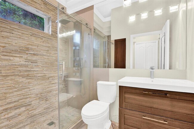 Building Photo - 9437 SW 183rd Terrace