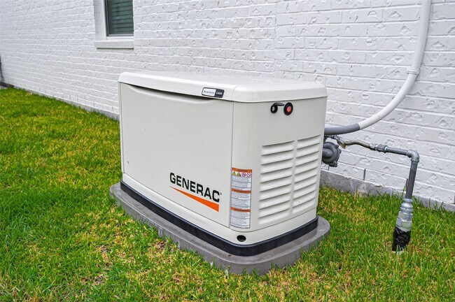 Building Photo - 27228 Mockingbird Ter Ln