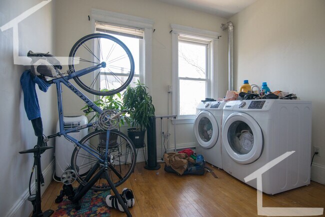 Building Photo - Nice 3 bed in Cambridge