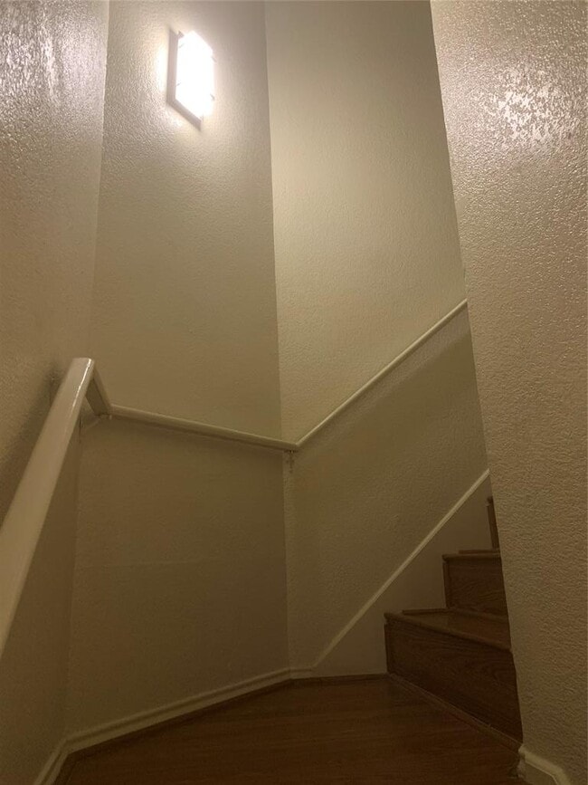 Building Photo - 14045 Maricella Ln