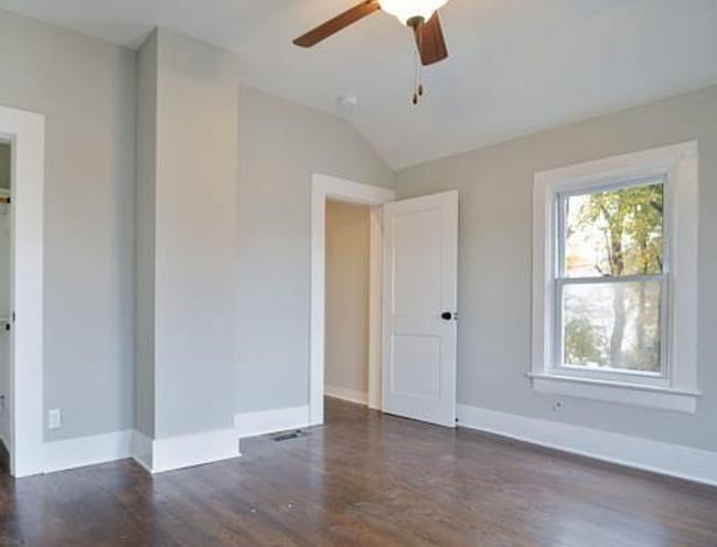 Building Photo - Fully Renovated Beauty in Pendleton Height...