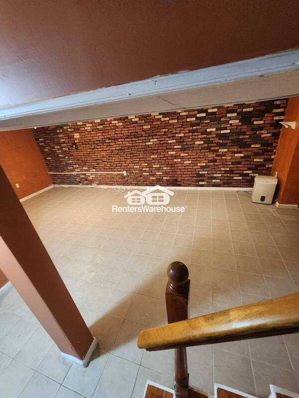 Building Photo - 6728 Ransome Dr