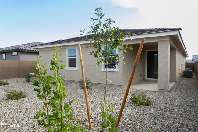 Building Photo - 17124 W Swayback Pass