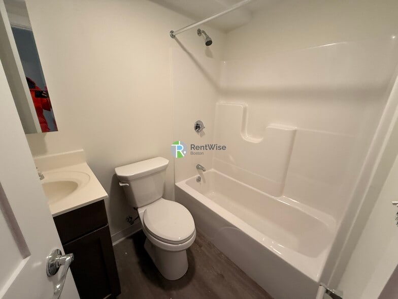 Building Photo - 16 Beals Rd