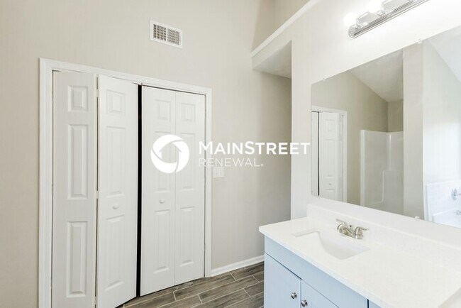 Building Photo - 4 Bedroom Pet-Friendly Home in McDonough, GA with Main Street Renewal