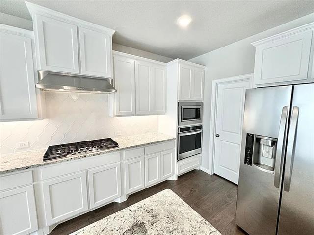 Building Photo - 809 Uplands Dr