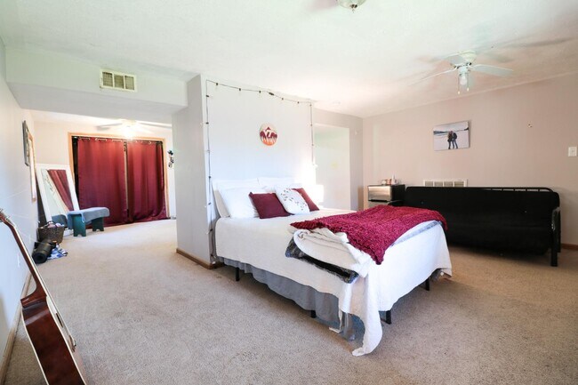 Building Photo - 3342 Yellow Sulphur Rd