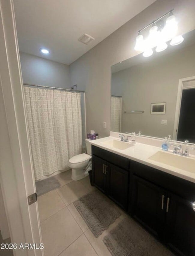 Building Photo - Furnished 3 Bed + Den in Anthem at Merrill Ranch | Resort Amenities