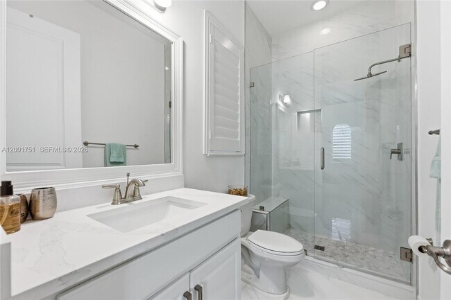 Building Photo - 9220 Meridian Dr N