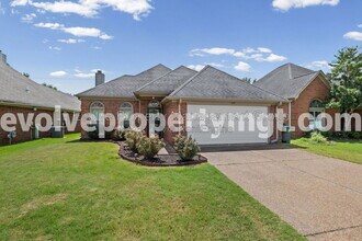 Building Photo - 330 Bendigo Dr
