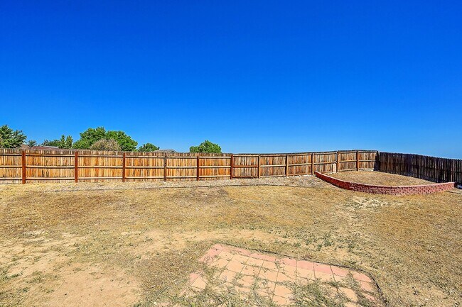 Building Photo - $2,495.00, 3 bed, 2 bath located in Westmi...