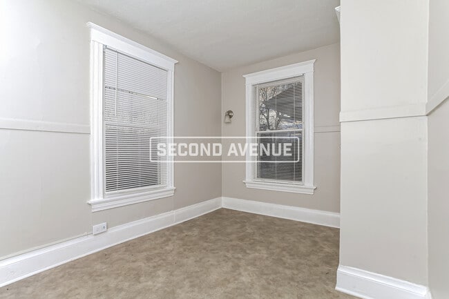 Building Photo - 671 Franklin St