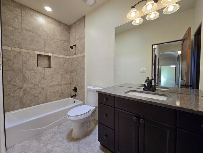 Building Photo - 12 Pinon Doblado