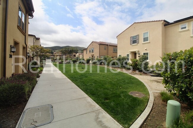 Building Photo - 10835 Wendy Wy