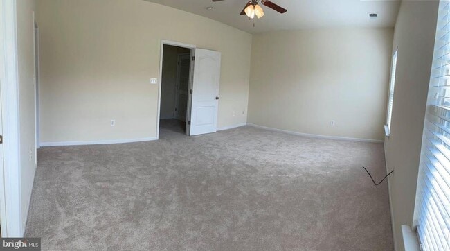 Building Photo - 312 Quinton Oaks Cir
