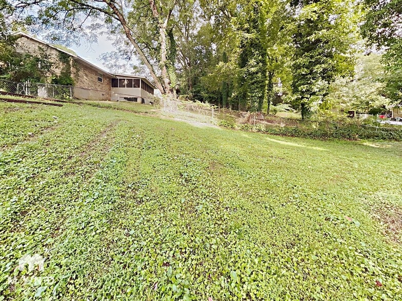 Building Photo - 8094 Attleboro Dr