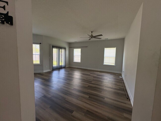 Building Photo - 1229 Grayson Ave
