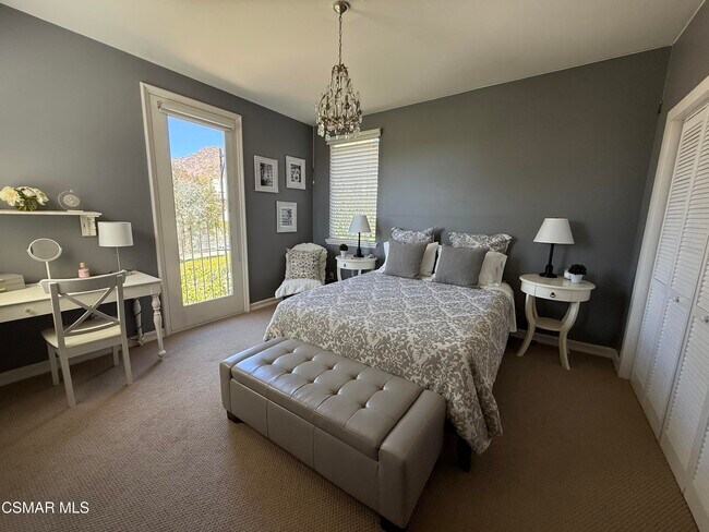 Building Photo - 60 Via el Toro