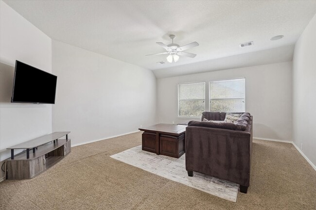 Building Photo - 13815 Lake Livingston Dr