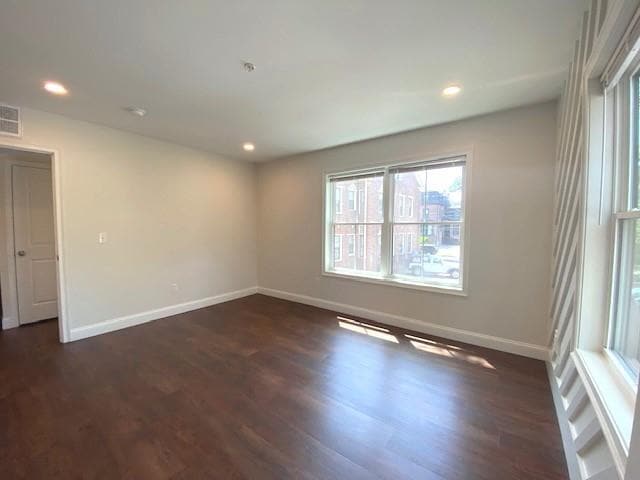 Building Photo - 206 Waterman St