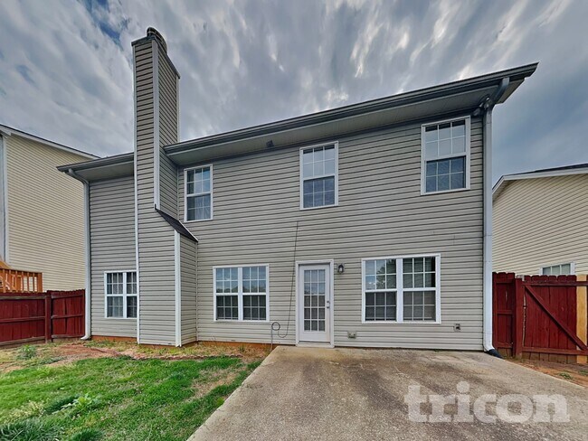 Building Photo - 62 Kirkhill Dr