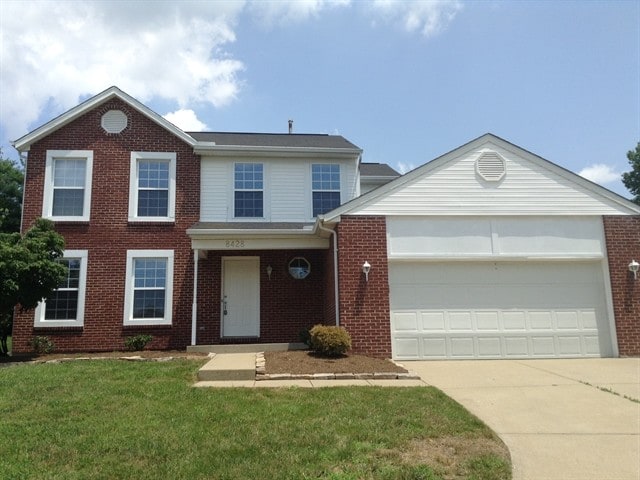 Building Photo - 8428 Stratford Ct