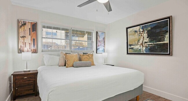 Building Photo - 209 Angelfish Ave.